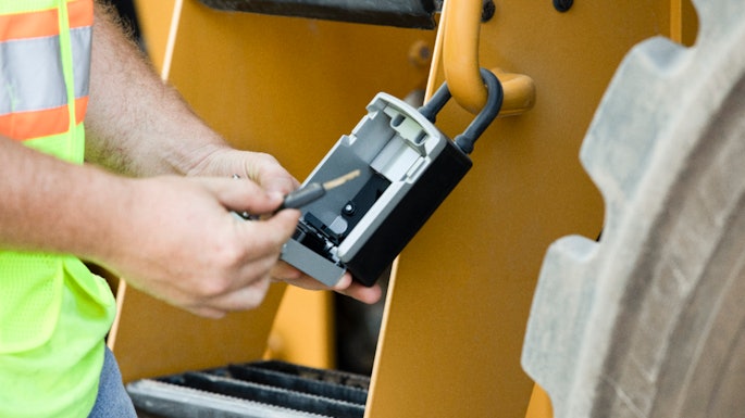 With digital access, the 5440EC minimizes the possibility of unauthorized key duplication and losing physical keys.