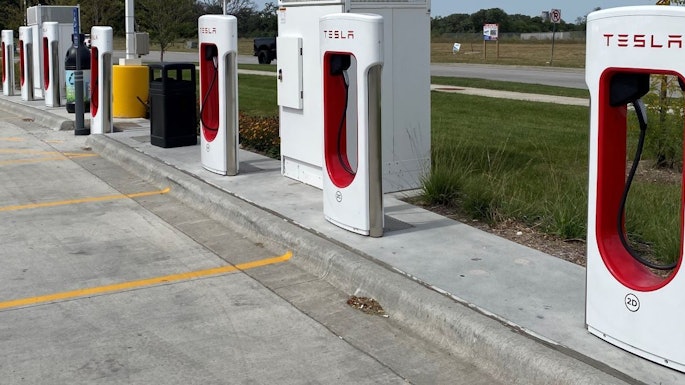 Researchers are developing strategies to keep public charging stations for electric vehicles operating during power outages.